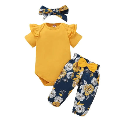 Conjunto Bebé Menina – Floral Suave de Verão 🌸.
