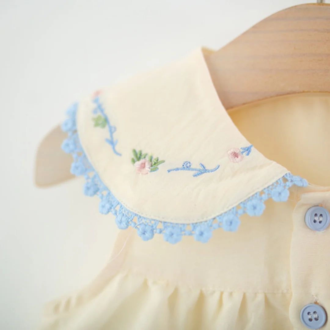 Vestido Menina – Floral com Laço 🌸🎀