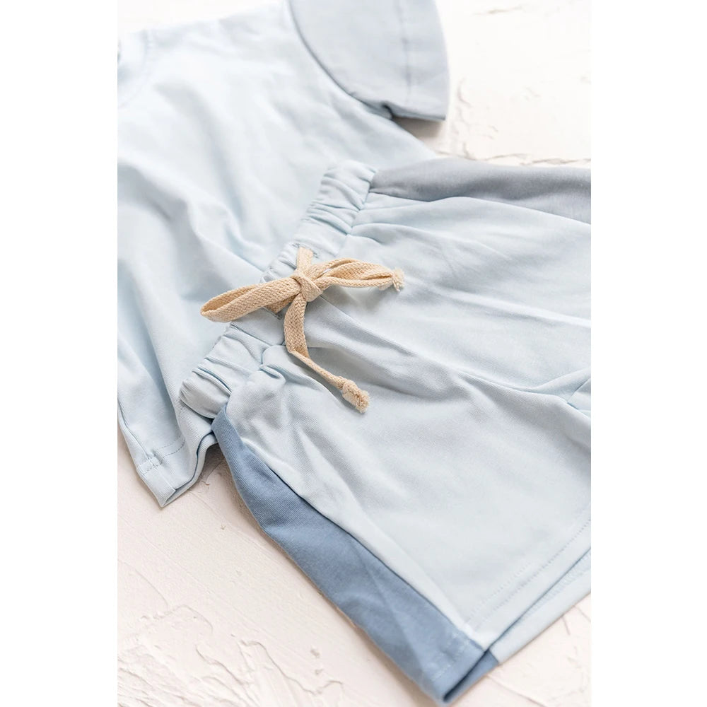 Conjunto Infantil Patchwork – Algodão Leve ☀️.