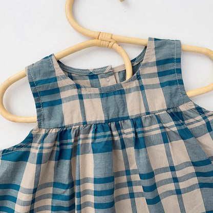 Summer 2-7 Years Girls Fashion Sleeveless O-Neck Ruffled Plaid Print Tank Top + Shorts 2 Pcs Set Kids Casual Cute Outfit Clothes.