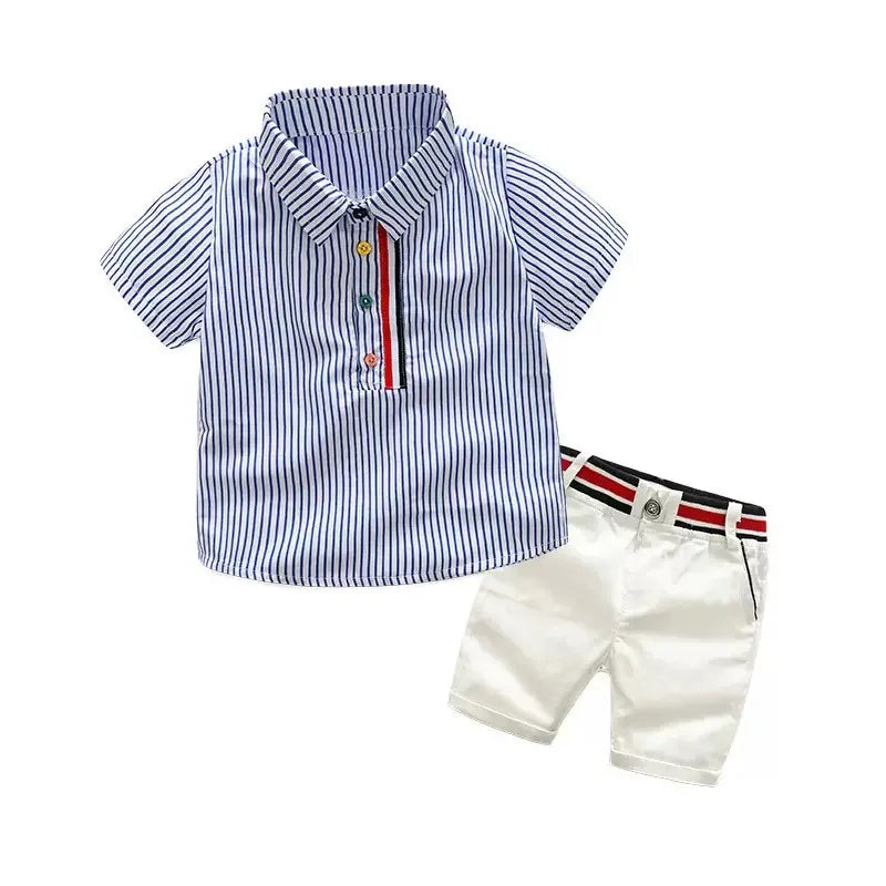 Look Verão ás Riscas.