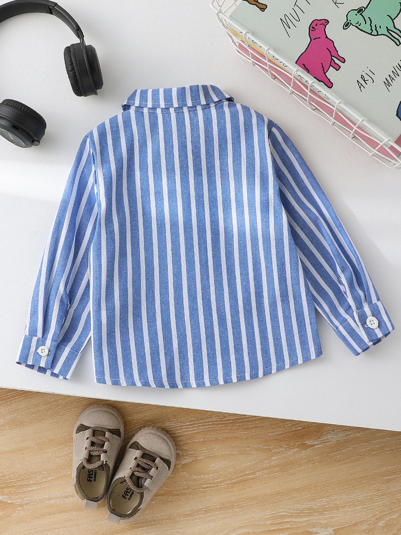 Camisa Bebé Menino às Riscas.