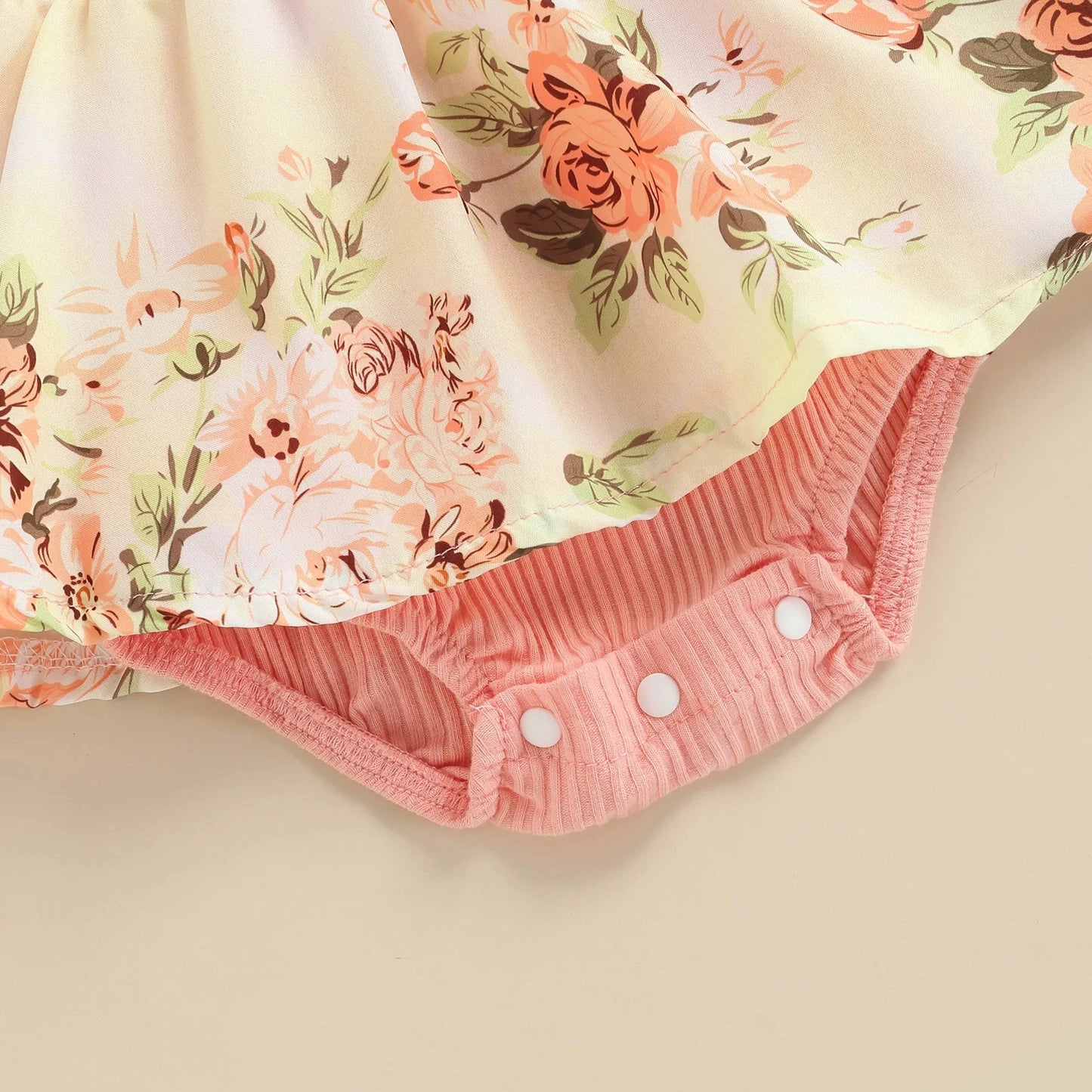Conjunto Floral Bebé – Verão Leve 🌸.