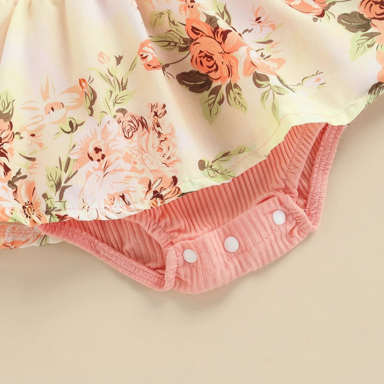 Conjunto Floral Bebé – Verão Leve 🌸.